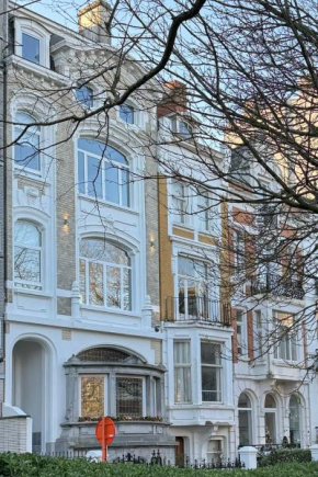 SQUARE50 boutique suite
